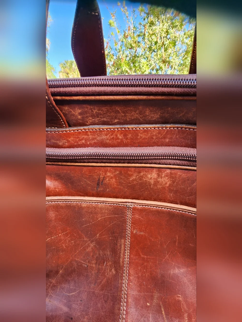Hartmann Classic Brown Leather Laptop Briefcase with Shoulder Strap